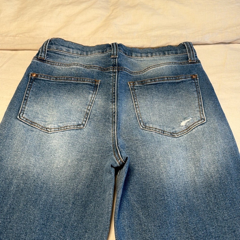 Jeans - Picture 4 of 4